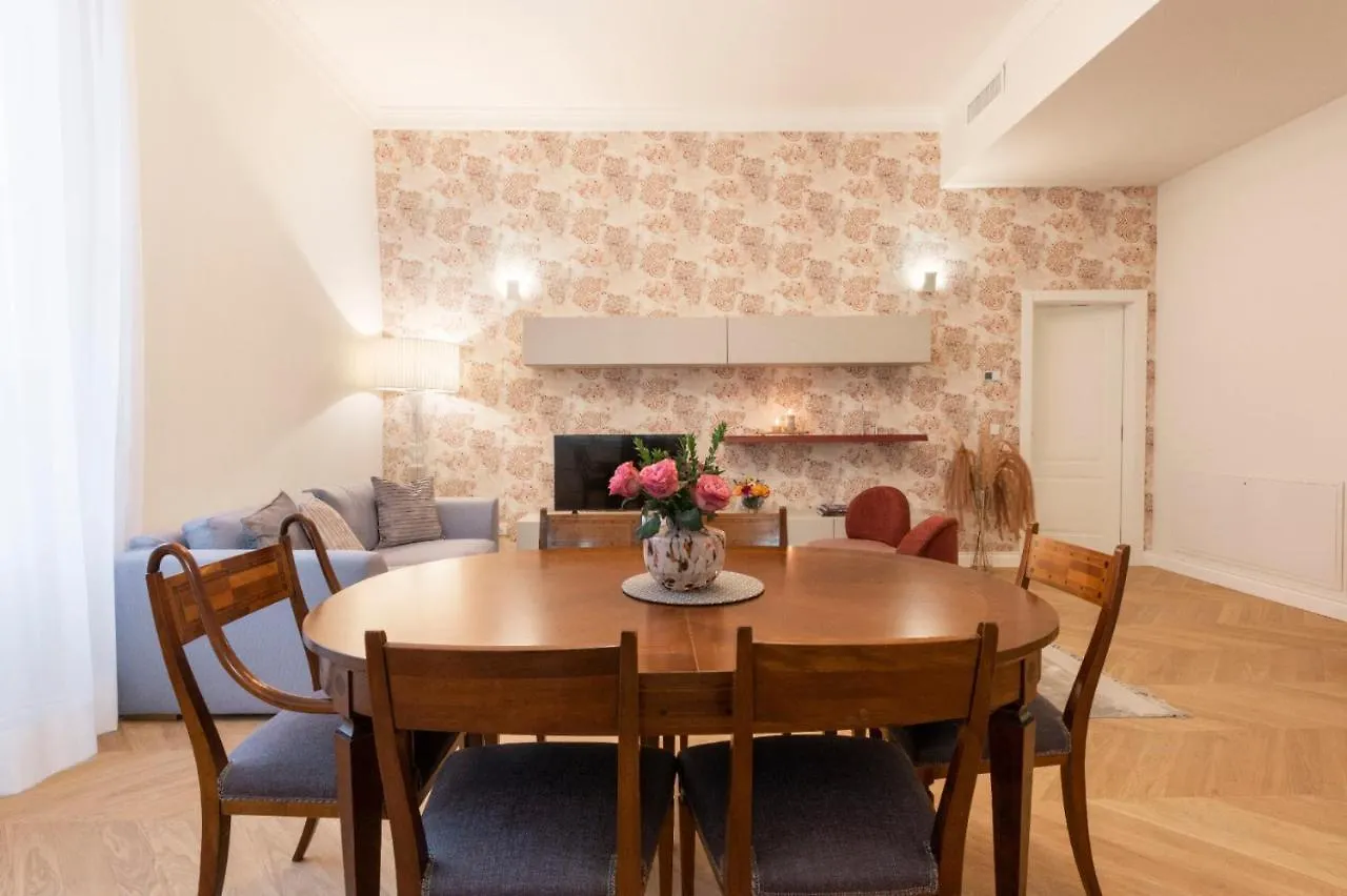 Apartments Florence- Buontalenti Exclusive 0*, Florence Italy